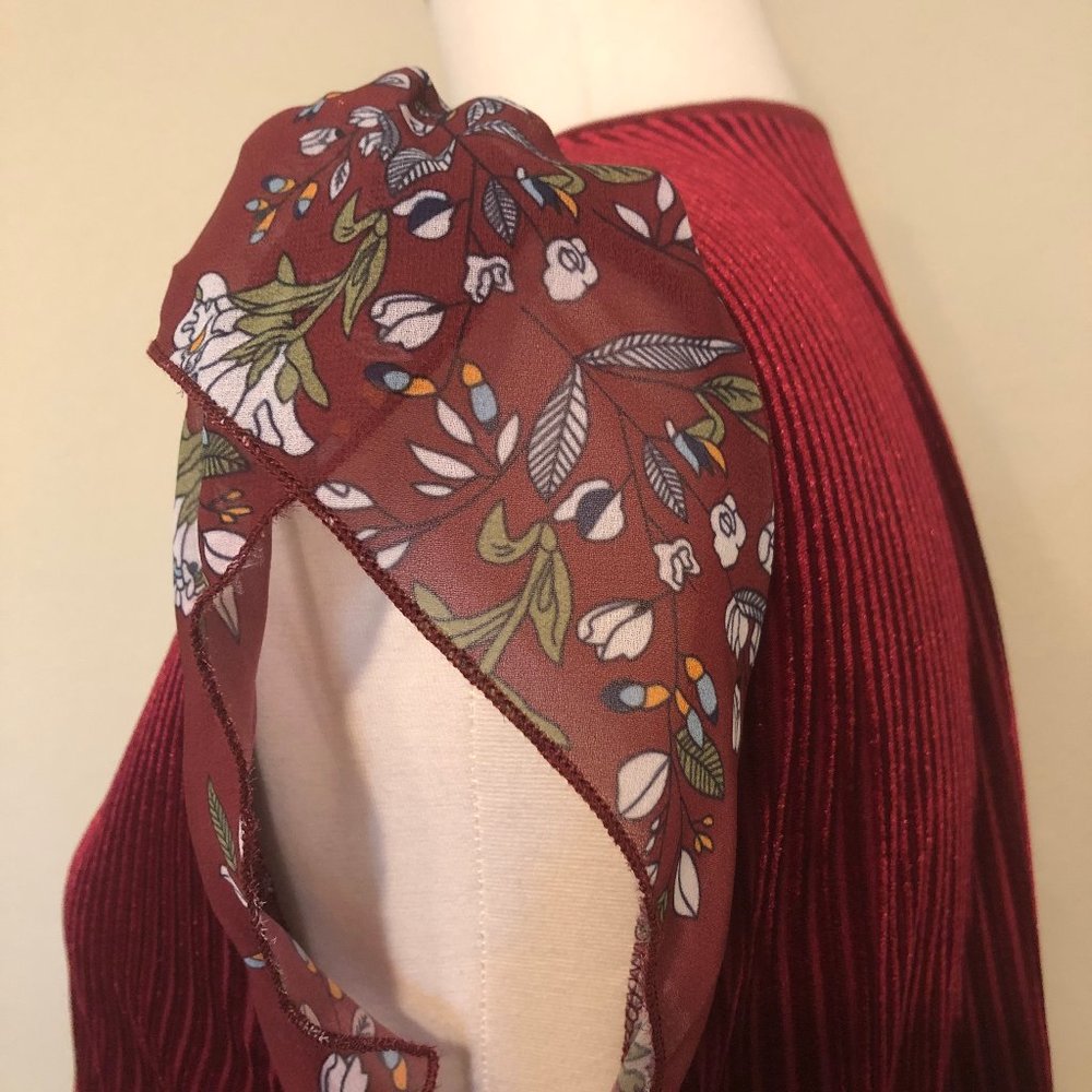 Tunic Blouse - Picture 4 of 4